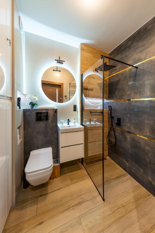 Apartamenty W Gdansku - Zajezdnia Wrzeszcz, Grudziadzka 4B Экстерьер фото
